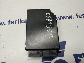 Bloc de gestion pour Camion Mercedes-Benz ideo Radar Decision Unit 2: photos 2 Bloc de gestion pour Camion Mercedes-Benz ideo Radar Decision Unit 2: photos 2