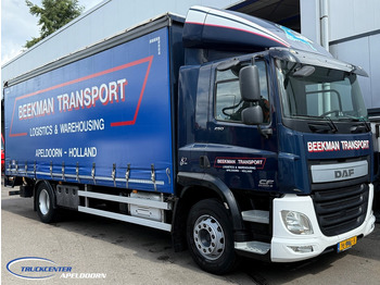 Camion à rideaux coulissants DAF CF 250
