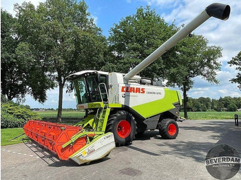 Moissonneuse-batteuse CLAAS Lexion 570