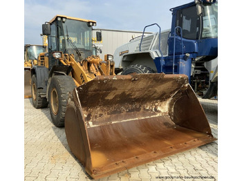 Chargeuse sur pneus HYUNDAI HL 730-9A: photos 2