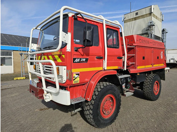 Camion de pompier RENAULT Midliner M 210