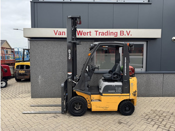 Chariot élévateur à gaz ATLET