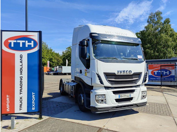 Tracteur routier IVECO