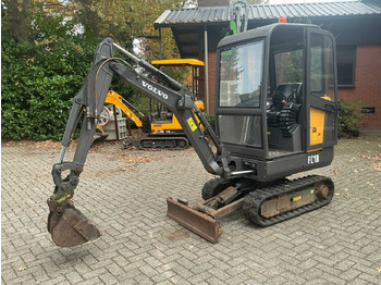 Mini pelle VOLVO EC18D