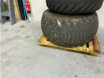 Tracteur agricole CEAT FLOTATION T422 - 600/55R22.5 TIPPER TIRE (2X): photos 5 Tracteur agricole CEAT FLOTATION T422 - 600/55R22.5 TIPPER TIRE (2X): photos 5