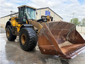Chargeuse sur pneus CATERPILLAR 966MXE