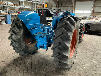Tracteur agricole Fordson Super Major Roadless: photos 3