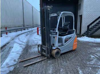 Chariot élévateur STILL RX20