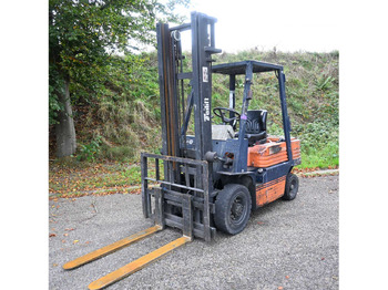 Chariot élévateur TOYOTA FD 25