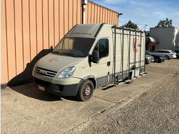 Véhicule utilitaire