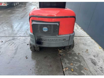 Mini pelle YANMAR - B08 - YANMAR B08 MINI EXCAVATOR: photos 4 Mini pelle YANMAR - B08 - YANMAR B08 MINI EXCAVATOR: photos 4