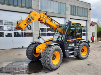 Chariot télescopique JCB