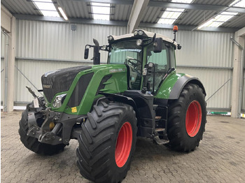 Tracteur agricole FENDT 826 Vario
