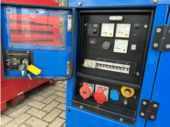 Groupe électrogène Atlas-Copco QAS 14 Yanmar Stamford 15 kVA Silent generatorset: photos 2