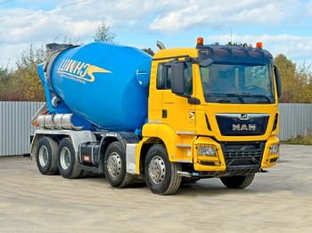 Camion malaxeur MAN TGS 32.420