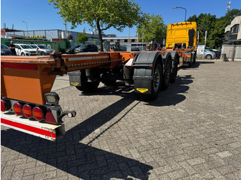 Crédit-bail de Broshuis MFCC container chassis Multi functioneel  2x 20 1x 30 1x 40 1x 45 saf assen uitschuifbaar tot 14,40 Broshuis MFCC container chassis Multi functioneel  2x 20 1x 30 1x 40 1x 45 saf assen uitschuifbaar tot 14,40: photos 3