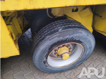 Semi-remorque surbaissé Goldhofer STZ-VH3: photos 4