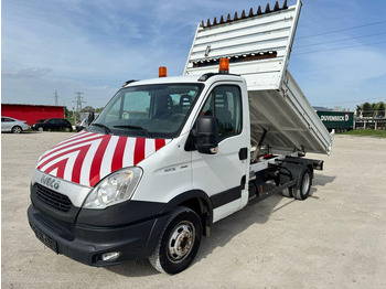 Utilitaire benne IVECO Daily