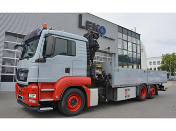 Camion plateau MAN