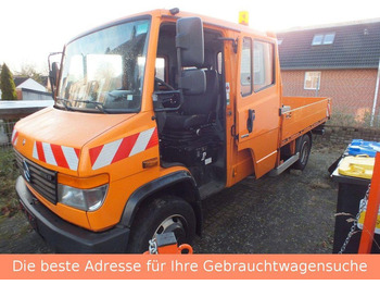 Camion plateau MERCEDES-BENZ