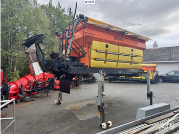 Epandeur de sable Rasco L4500: photos 3 Epandeur de sable Rasco L4500: photos 3