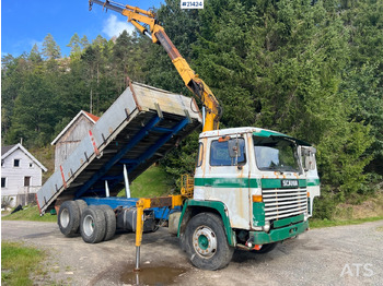 Camion grue SCANIA LB