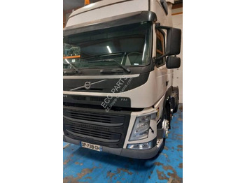 Tracteur routier VOLVO FM11