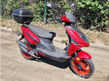 Motocyclette Tauris 49ccm Scooter: photos 4