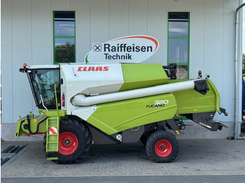 Moissonneuse-batteuse CLAAS Tucano 320