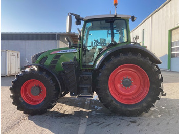 Tracteur agricole FENDT 718 Vario