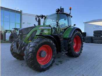 Tracteur agricole FENDT 720 Vario