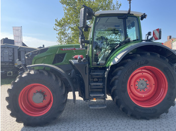 Tracteur agricole FENDT 728 Vario