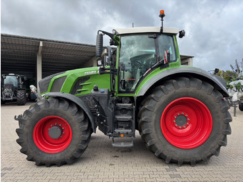 Tracteur agricole FENDT 826 Vario