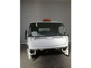 Cabine et intérieur MITSUBISHI