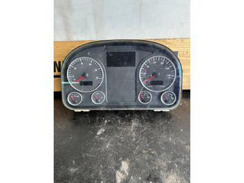 Cabine et intérieur MAN