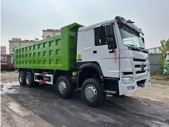 Camion benne pour transport de matériaux granulaires SINOTRUK HOWO 420HP 8X4 Tipper Truck: photos 2 Camion benne pour transport de matériaux granulaires SINOTRUK HOWO 420HP 8X4 Tipper Truck: photos 2