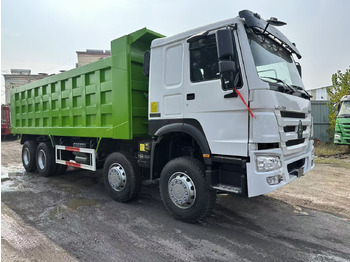 Camion benne pour transport de matériaux granulaires SINOTRUK HOWO 420HP 8X4 Tipper Truck: photos 4 Camion benne pour transport de matériaux granulaires SINOTRUK HOWO 420HP 8X4 Tipper Truck: photos 4