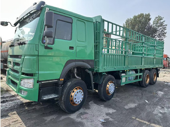 Camion plateau SINOTRUK HOWO