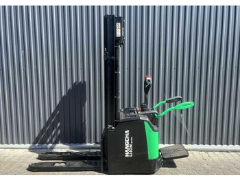 Gerbeur HC (Hangcha) CDD16: photos 2 Gerbeur HC (Hangcha) CDD16: photos 2