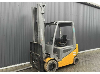 Chariot élévateur électrique JUNGHEINRICH EFG