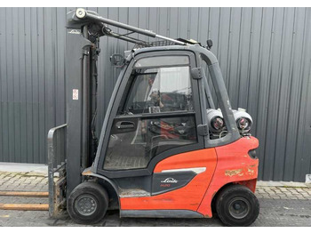 Chariot élévateur à gaz Linde H20T-01/600: photos 2