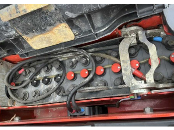 Chariot tracteur Linde P30C: photos 5 Chariot tracteur Linde P30C: photos 5