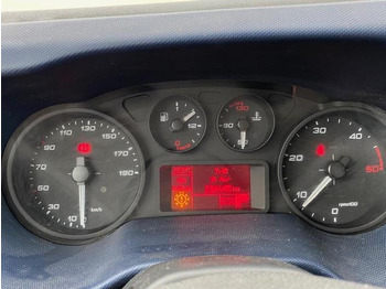 Camion benne IVECO Daily 35c18