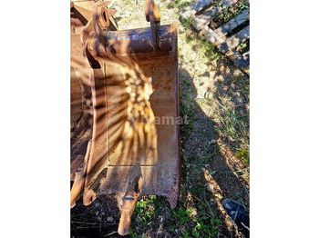 Godet Volvo S40W: photos 3 Godet Volvo S40W: photos 3