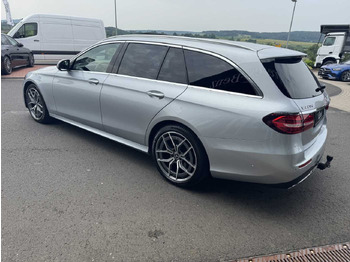 Voiture Mercedes-Benz E 220d T AMG+AHK+ESD+RKamera+TotW+ Ambiente: photos 3