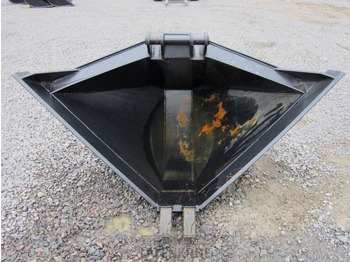 Godet pour Engins de chantier Laten Pelto-ojakauha 850L NTP10 13-18ton CAT-kynsillä: photos 3