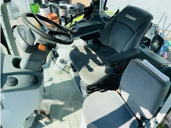 Tracteur agricole Claas ARION 620: photos 4