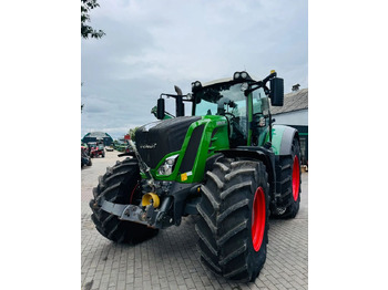 Tracteur agricole FENDT 828 Vario