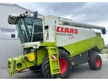 Moissonneuse-batteuse CLAAS Lexion
