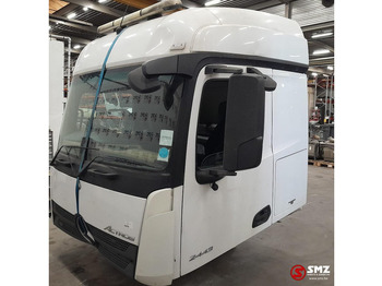 Cabine et intérieur MERCEDES-BENZ